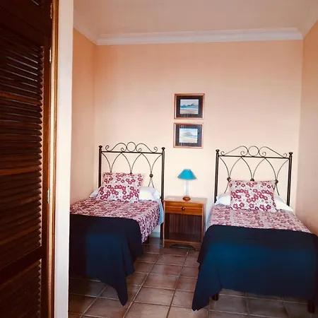 Isla Encantada Apartment *